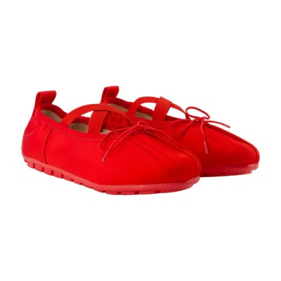 Simone Rocha Satin-finish Ballerina Flats With Pleated Detailing And Bow In Red