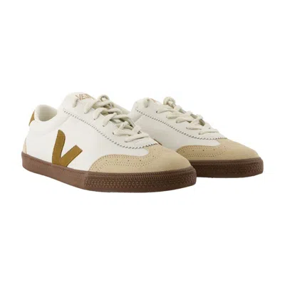 Veja Suede And Leather Low-top Sneakers In White