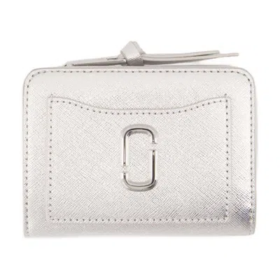 Marc Jacobs Genuine Leather Sleek Wallet In Gray