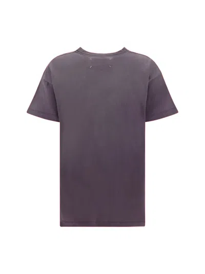 Maison Margiela Sophisticated T-shirt With Unique Design And High-quality Craftsmanship In Purple