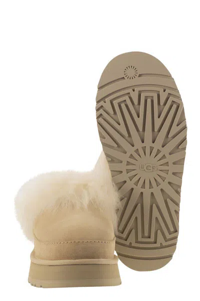 Ugg Chalet Beige Ankle Boots With Fur Design In Suede Woman In Multi