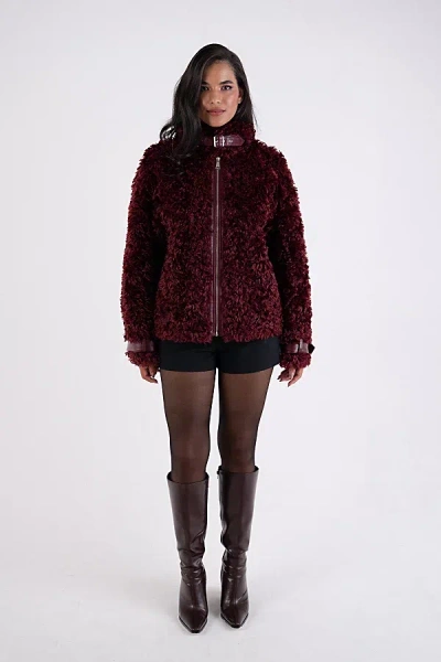 Amy Lynn Womens Celeste Funnel-neck Faux-shearling Coat Burgundy