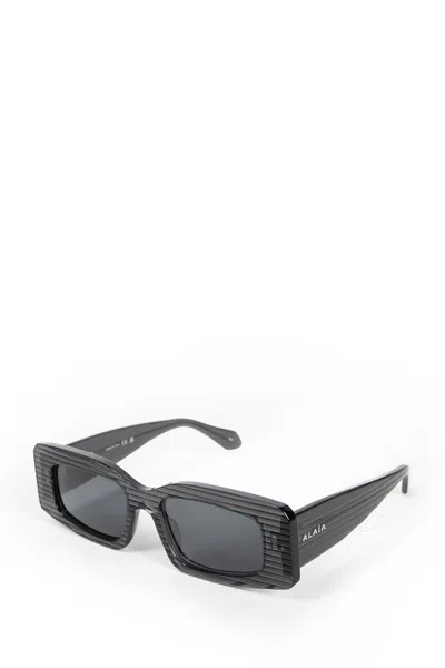 Alaïa Rectangular Frame Sunglasses Striped Pattern In Gray