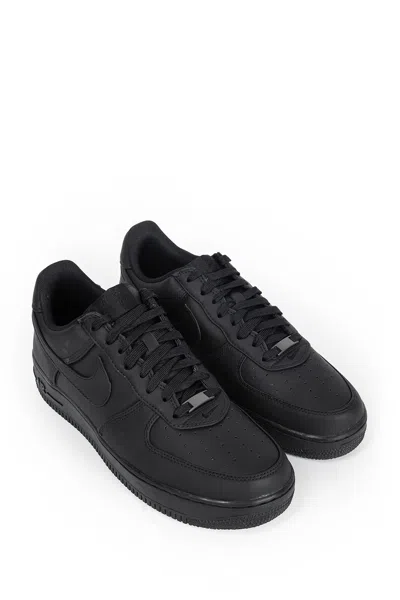 Nike Unisex Black Sneakers