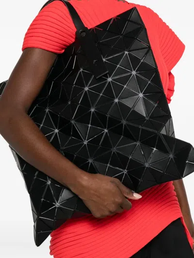 Bao Bao Issey Miyake Lucent Geometric-pattern Shoulder Bag In Matte Black