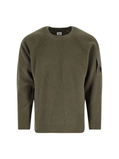 C.p. Company Cappero Crewneck Sweatshirt With Iconic Lens Detail In Green
