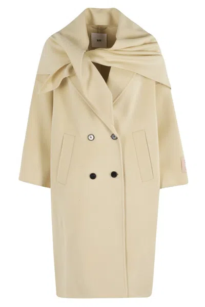 Solotre Banana Wool-cashmere Coat With Built-in Scarf And Oversized Fit In Neutral