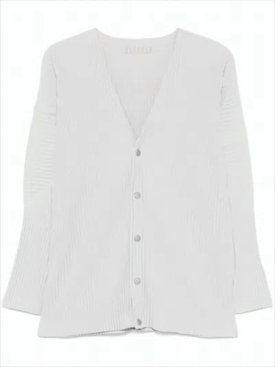 Issey Miyake Fine Pleated Polyester Jacket With V-neckline In White