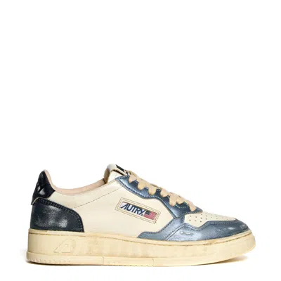 Autry Vintage-inspired Low Top Sneakers With Contrasting Accents In Multi