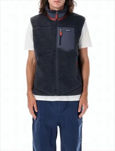 Patagonia Textured Fleece Vest With High Collar And Zipper Pockets In Black