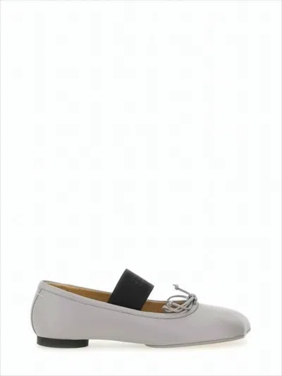 Mm6 Maison Margiela Minimalist Grey Lambskin Flats With Bow Detail In Gray