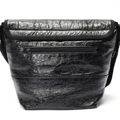 Pre-owned Balenciaga Black Leather Messenger Bag Shoulder Bag ()