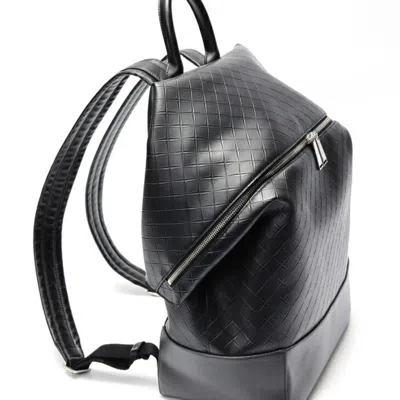 Pre-owned Bottega Veneta Black Intrecciato Backpack ()