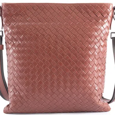 Pre-owned Bottega Veneta Intrecciato Brown Leather Shoulder Bag ()