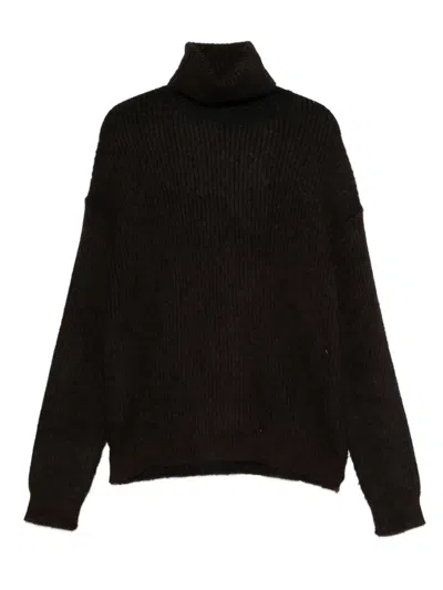 Uma Wang Ribbed Turtleneck Sweater In Brown