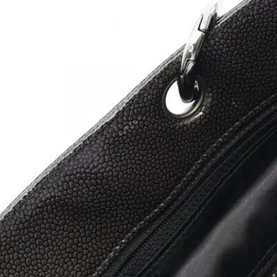 Pre-owned Chanel Black Patent Leather Tote Bag ()