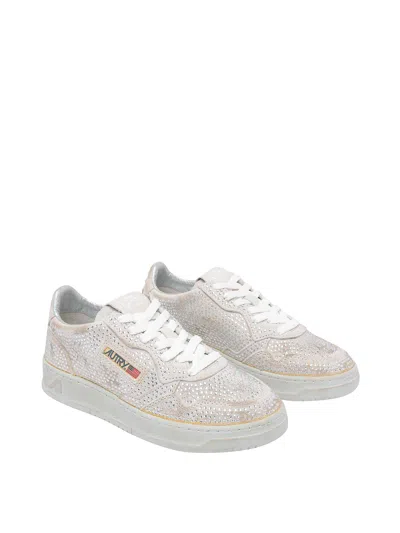Autry Medalist Low Sneakers In Worn-out Effect Suede With Rhinestones In White