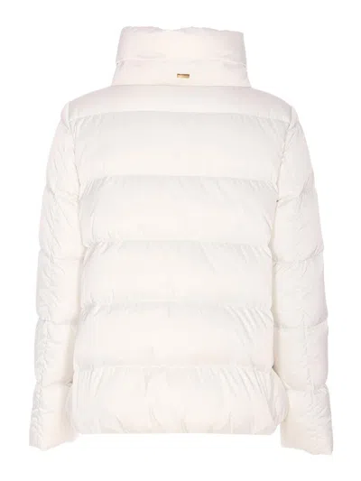 Herno Quilted Cape Jacket High Collar In White