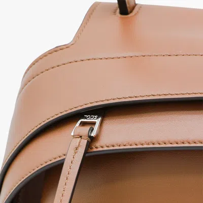 Tod's Brown Leather Wav Shoulder Bag In Brown