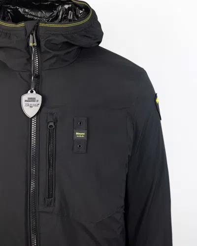 Blauer Monochromatic Light Neoprene Puffer Jacket With Hood And Functional Pockets In Black