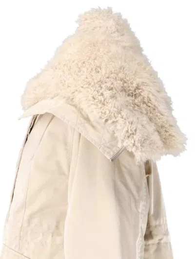 Ermanno Scervino Short Creamy Beige Shearling-lined Jacket With Epaulets In Neutral