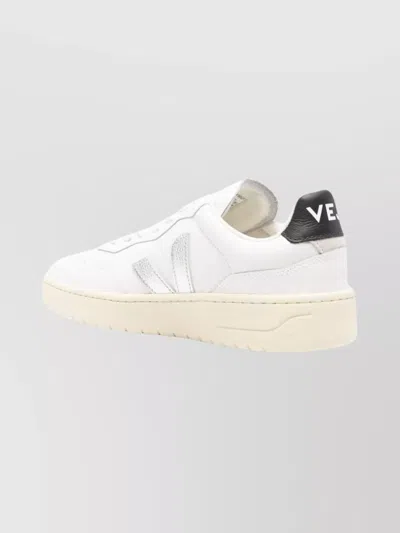 Veja V-90 Sneakers With Round Toe Design In White