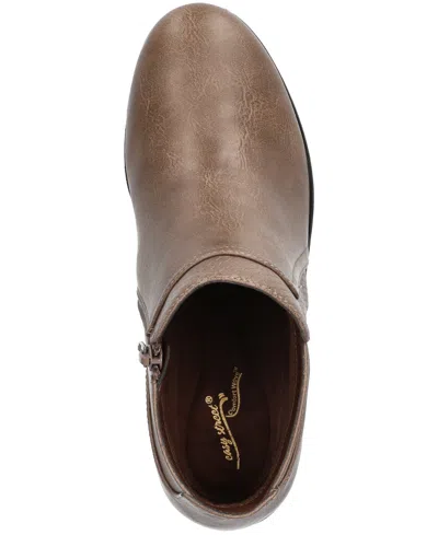 Easy Street Womens Langley Block Heel Booties In Brown