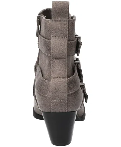 Bella Vita Women's Bowie Block Heel Ankle Booties In Animal Print