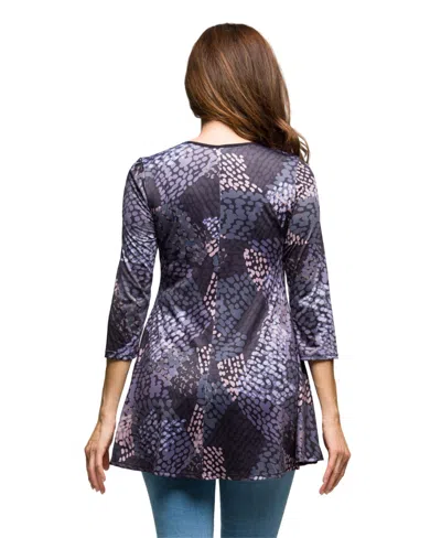 24seven Comfort Apparel Women's Gray Abstract Print V Neck Three Quarter Sleeve Tunic Top In Gray