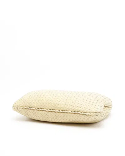 Bottega Veneta Large Intrecciato Hobo Bag In Yellow