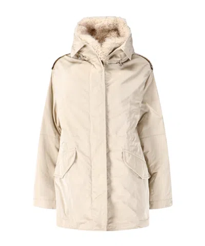 Ermanno Scervino Short Creamy Beige Shearling-lined Jacket With Epaulets In Neutral