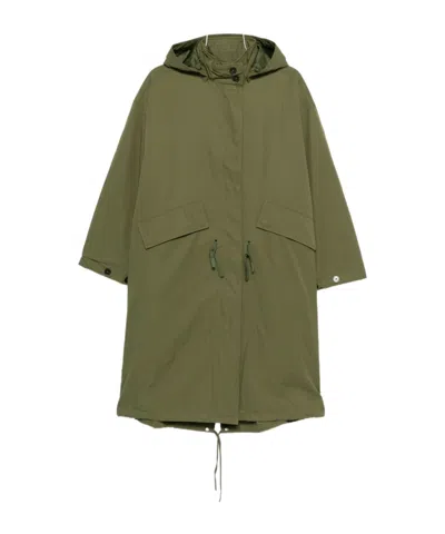 Closed Golden Goose Ballstar Low-top Sneakers In Green