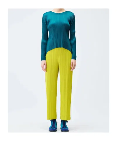 Issey Miyake Monthly Colors : October In Green