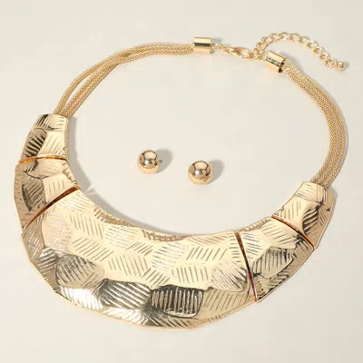 Fashnzfab Textured Metal Collar Necklace In Gold