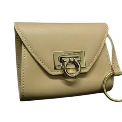 Pre-owned Ferragamo Leather Coin Purse/coin Case () In Sand