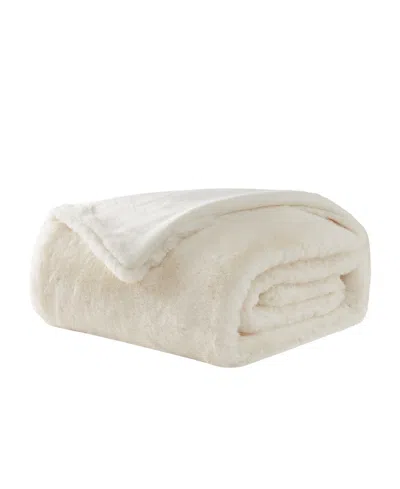 Ugg Euphoria Soft Throw, 50" X 70" In White