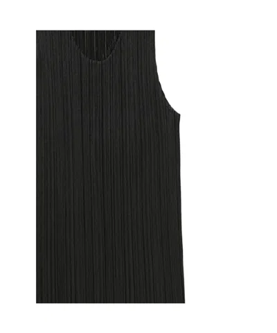 Issey Miyake Ribbed Top In Black
