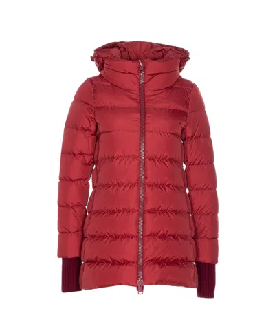Herno A-shape Chamonix Down Jacket In Red