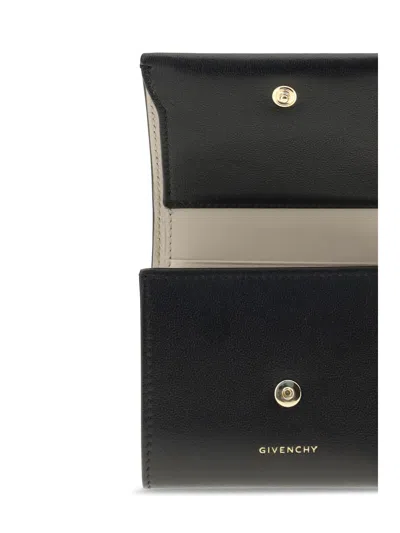 Givenchy Day Trifold Snap Wallet In Shiny Leather In Black