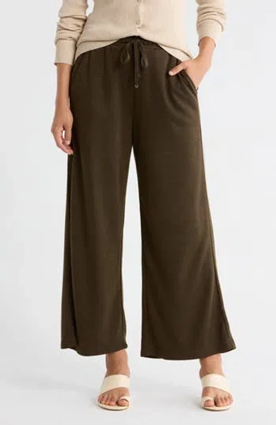 Max Studio Crop Drawstring Pants In Brown