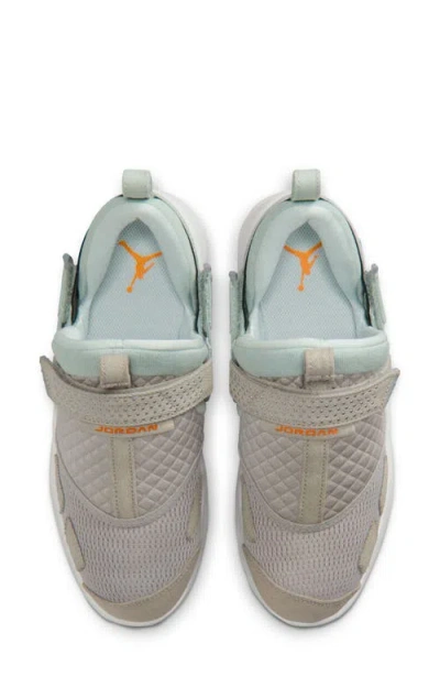 Jordan Trunner Lx Sneaker In Neutral