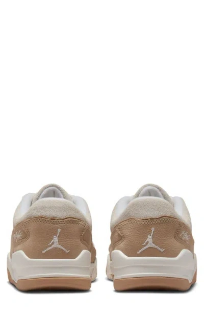 Jordan Flight Court Se Sneaker In Neutral