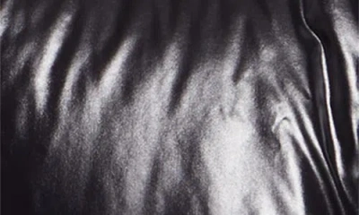 Moncler Parana Down Jacket With Removable Hood In Black