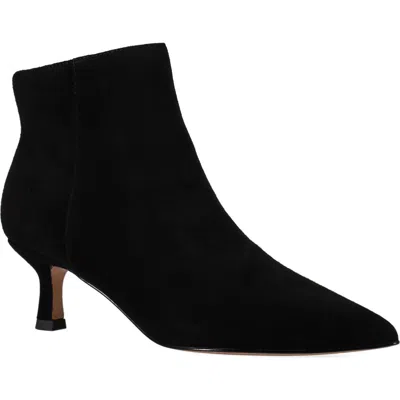 Pelle Moda Kiesa Pointed Toe Kitten Heel Bootie In Black