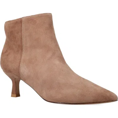 Pelle Moda Kiesa Pointed Toe Kitten Heel Bootie In Brown