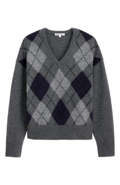 Alex Mill Campbell Argyle Wool Blend V-neck Sweater In Gray