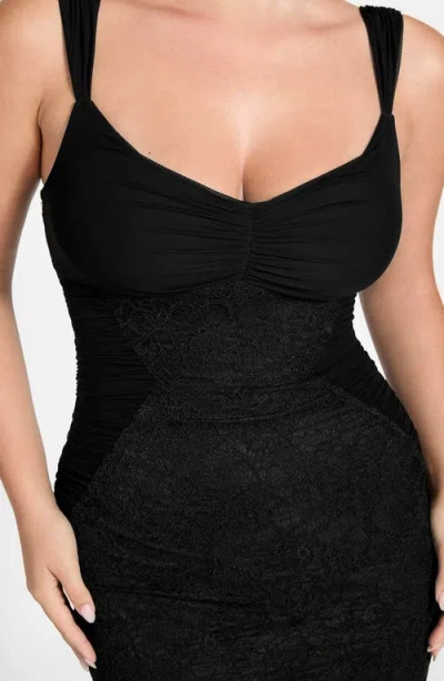 Guess Women's Caitlyn Sleeveless Sweetheart Neck Dress In Black