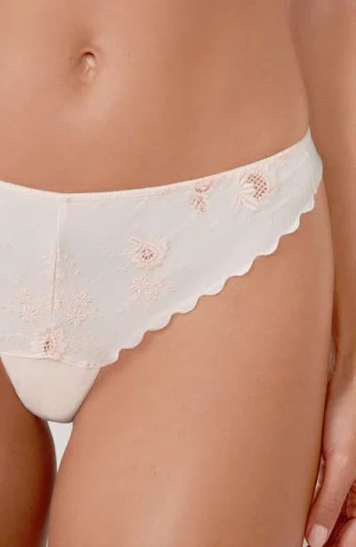 Etam Ravissante Bresilien Ravis Embroidered Thong In Pink