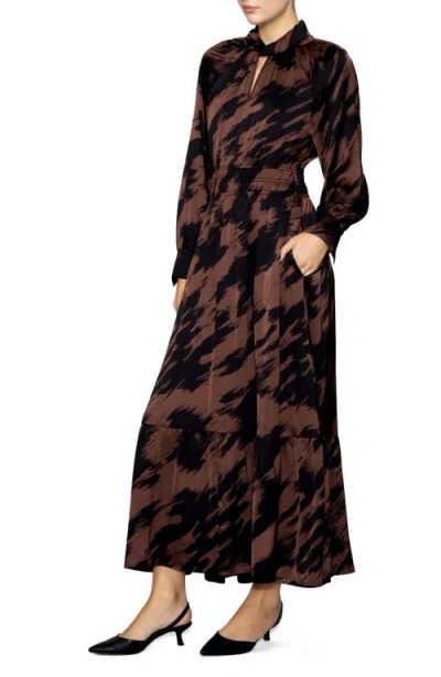 Melloday Brushstroke Print Long Sleeve Maxi Dress In Brown