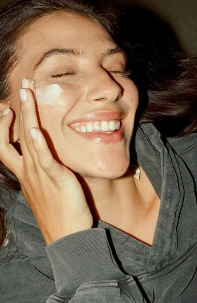 Comune Revitalizing Day And Night Skincare Trio